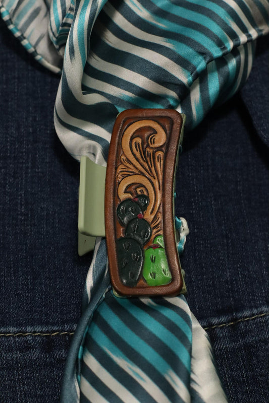 Cacti Tooled Medium Claw Clip
